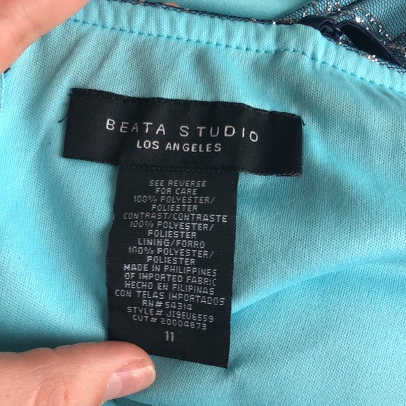 Homecoming dress - Picture 4 of 4